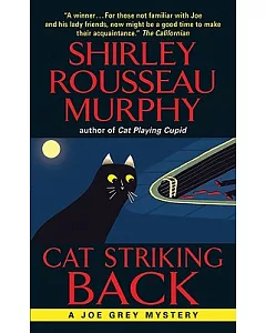 Cat Striking Back: A Joe Grey Mystery