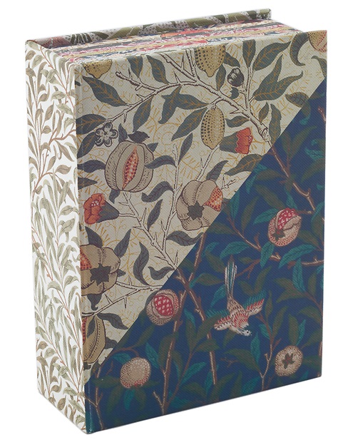 William Morris: 100 Postcards